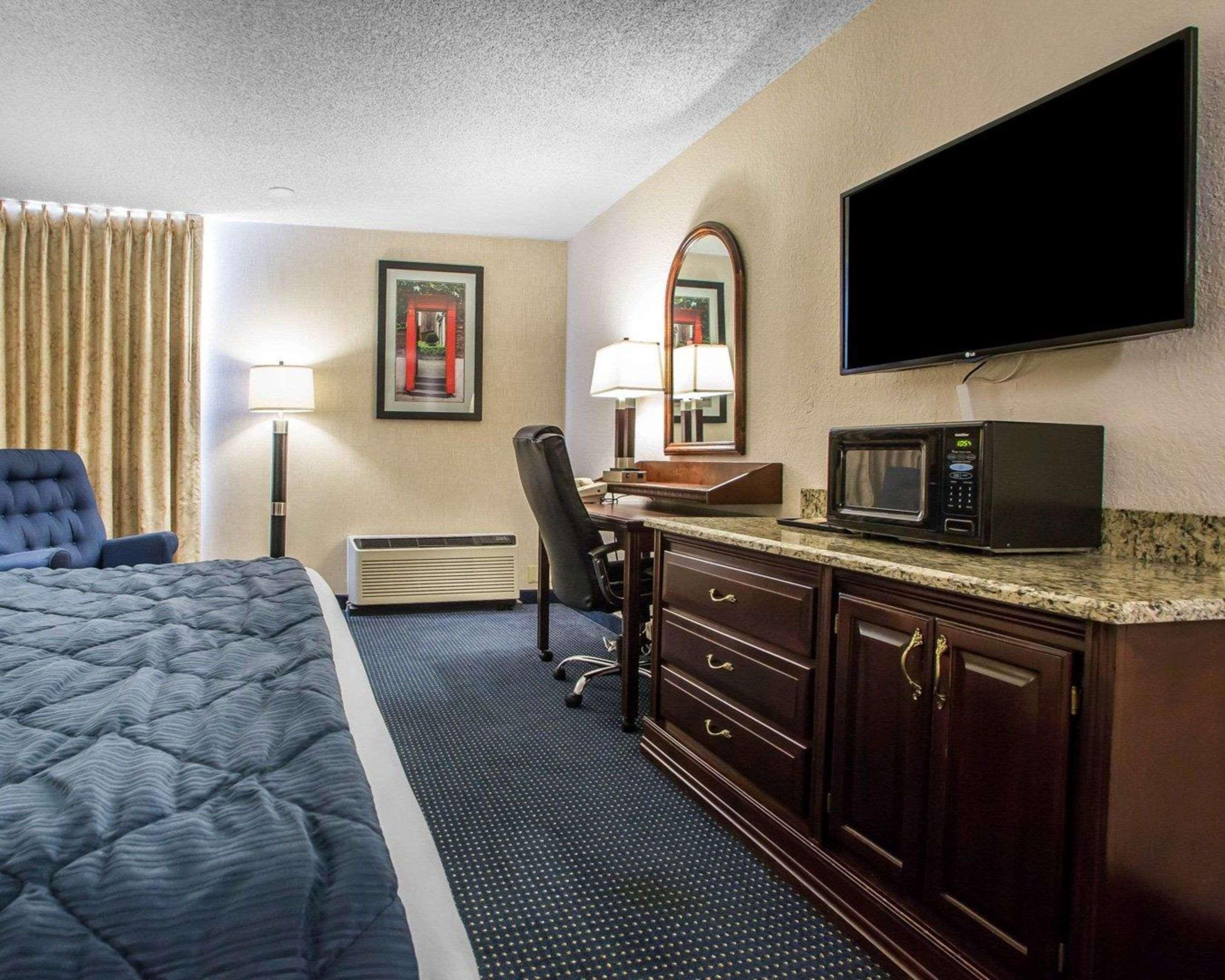 Quality Inn Schaumburg - Chicago Near The Mall Exteriér fotografie