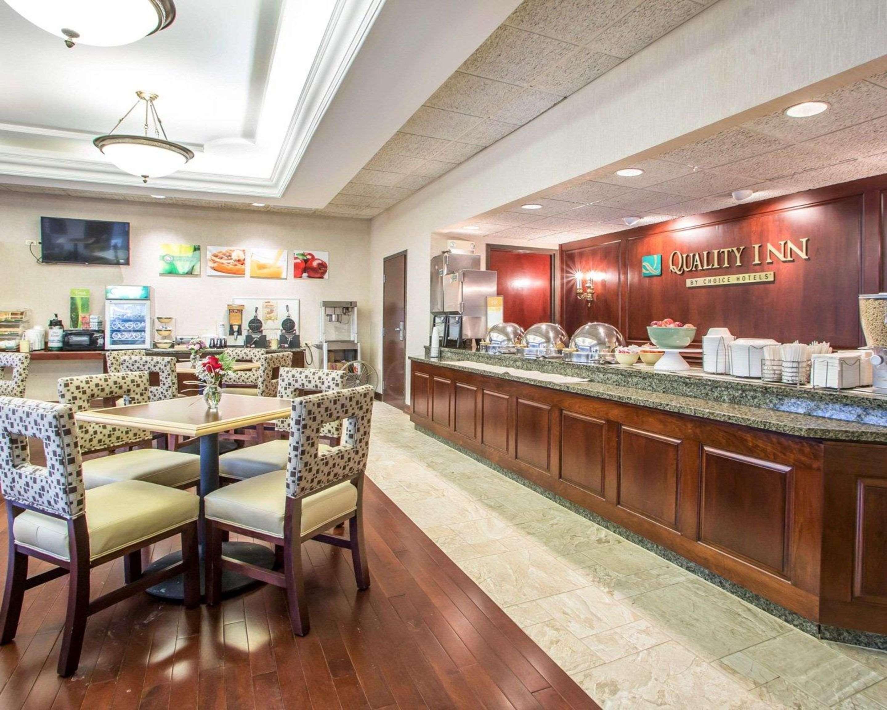 Quality Inn Schaumburg - Chicago Near The Mall Exteriér fotografie