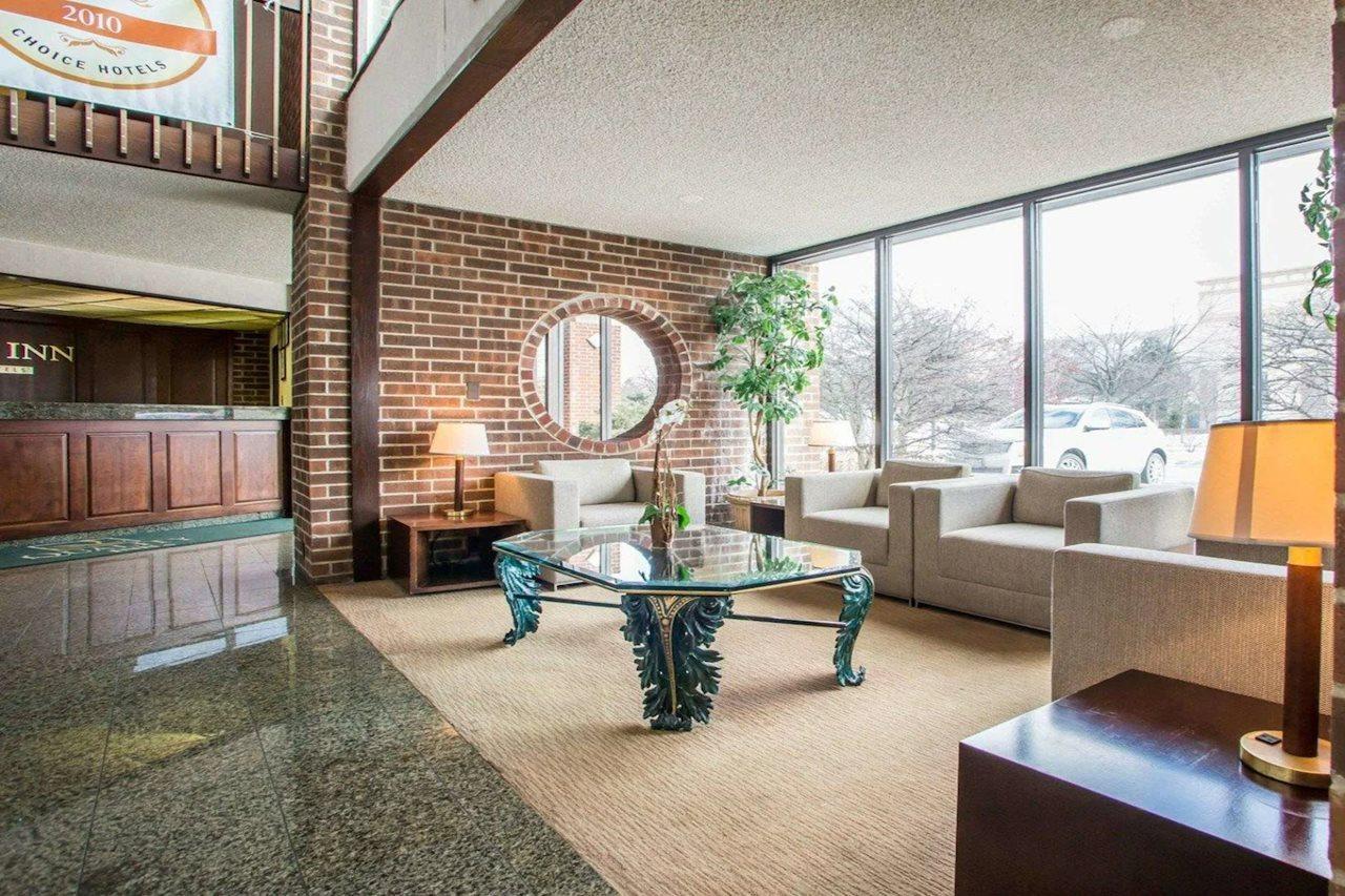 Quality Inn Schaumburg - Chicago Near The Mall Exteriér fotografie