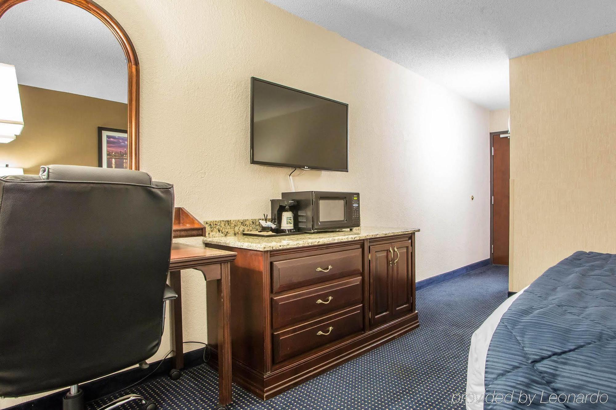 Quality Inn Schaumburg - Chicago Near The Mall Exteriér fotografie