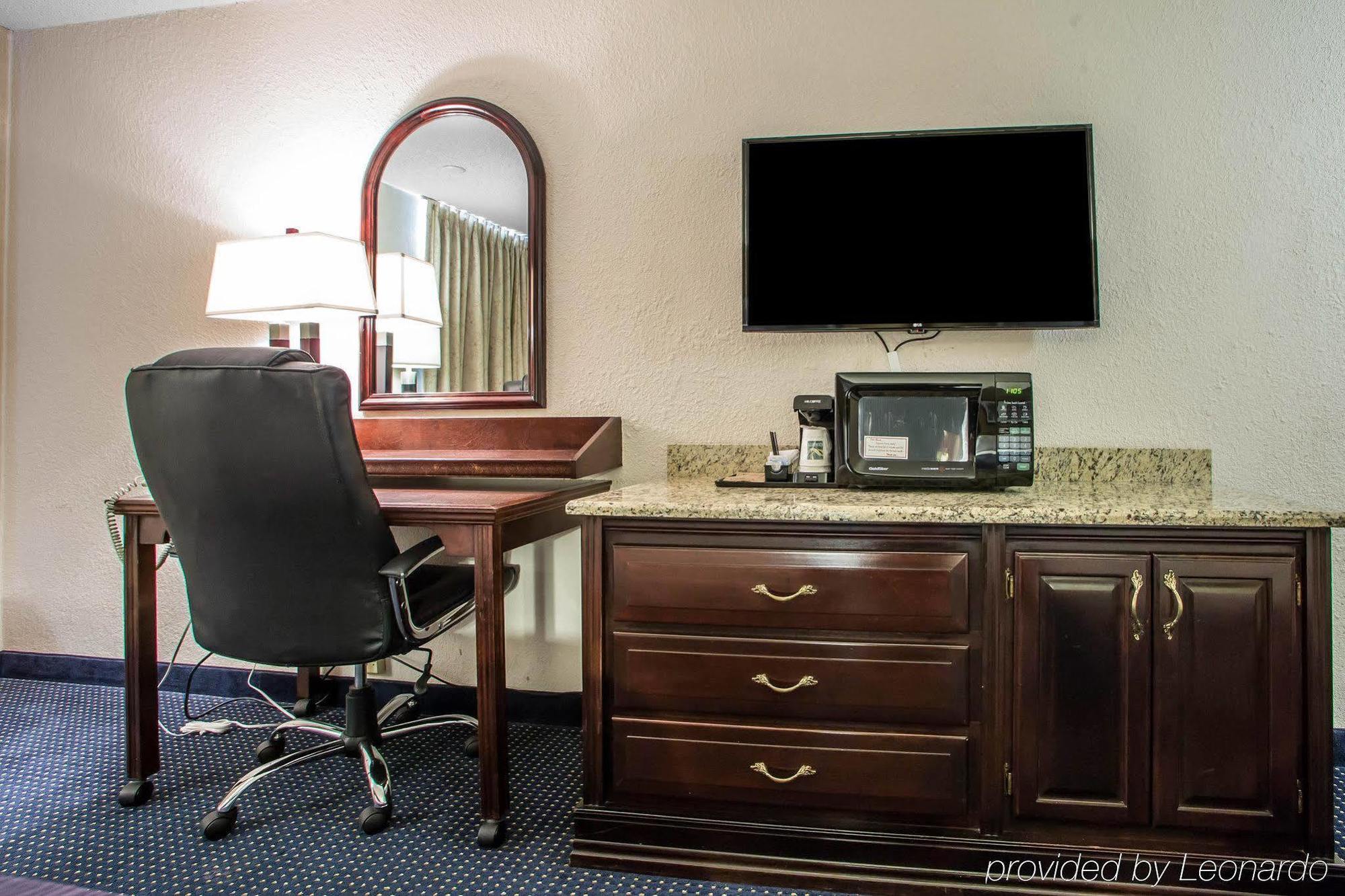 Quality Inn Schaumburg - Chicago Near The Mall Exteriér fotografie